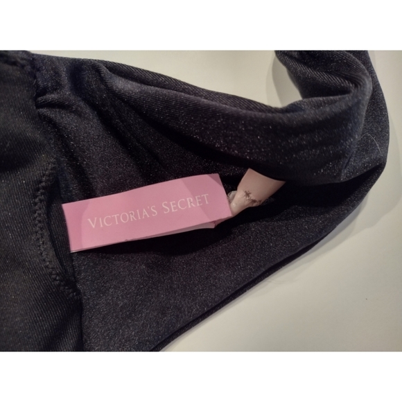 Victoria's Secret black bikini top with gold V - Picture 4 of 5